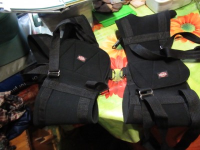 IMG_9019.JPG (125.45 КБ) 7421 просмотр Их две, можно носить как вместе так и по отдельности